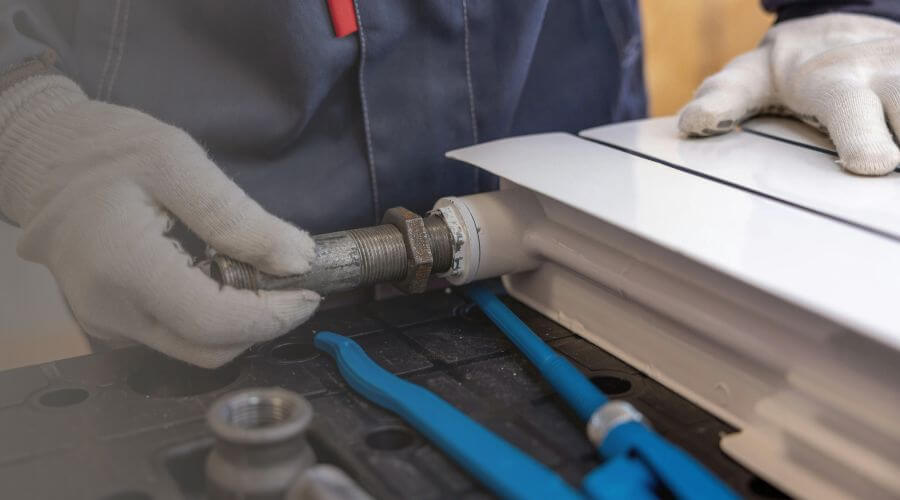 Professional water heater repair services in De Soto, IA